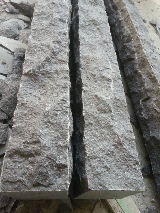 火燒，自然面的黑色花崗巖蒙古黑